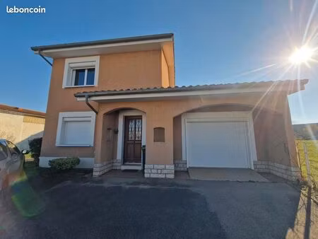 belle villa rénovée 140 m² / terrain 598 m²