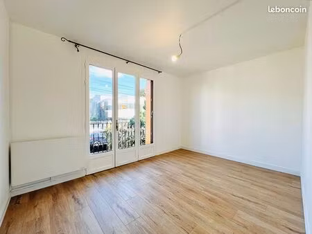 bureaux 17 m² bobigny