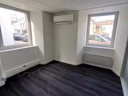 local commercial 106 m² rixheim