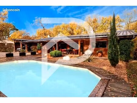 villa 6 pièces 175 m²