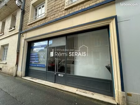 local 45 m² falaise