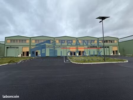 local d'activite 1916 m² stains