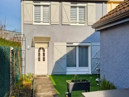 maison 5 pièces 94 m²