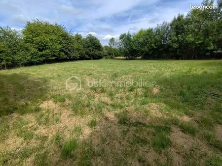 terrain 1 122 m² lezay