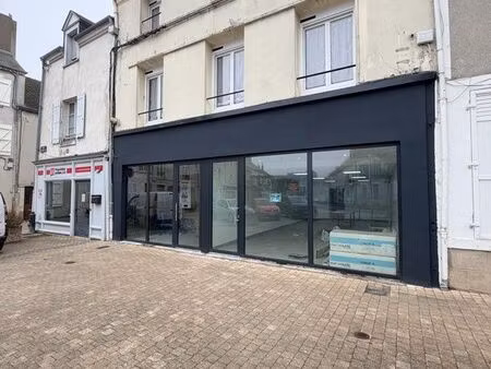 local commercial 58m2