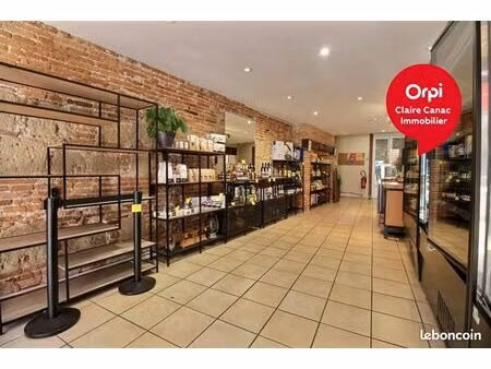 local commercial 82 m²