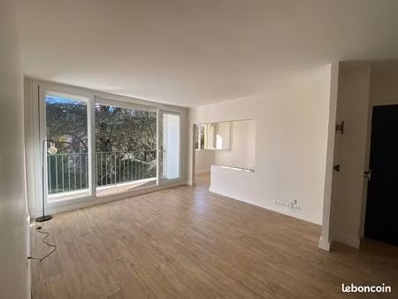 appartement - 65m² - buc - 78530