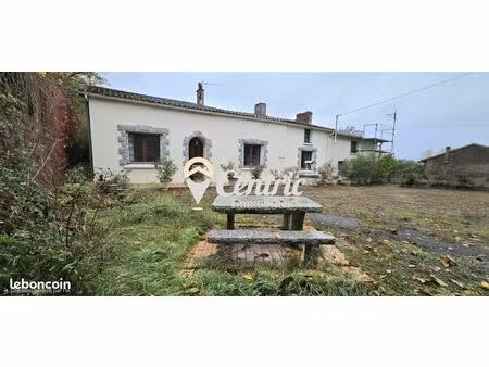 maison 6 pièces 84 m²