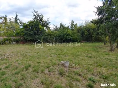 terrain 2 148 m² charbuy