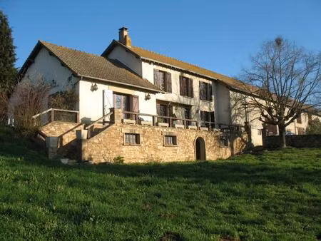 location maison 8 pièces 160 m² à isle (87170)