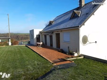 pavillon 6 pièces 110 m²