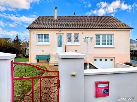 pavillon 83 m² la bazoge