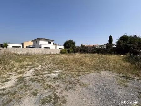 terrain 510 m² bessan