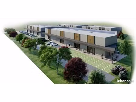 local d'activité 125 m²