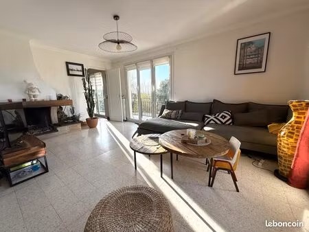 maison 5 pièces 150 m²