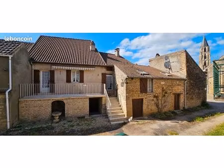 maison saint père sous vézelay