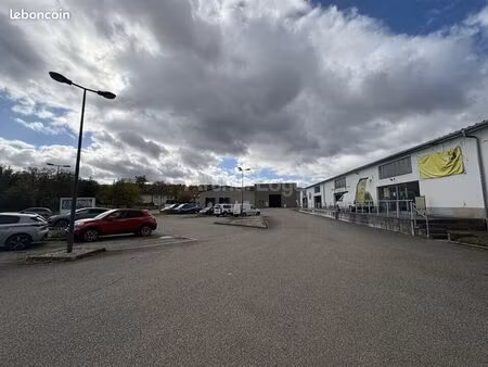 fonds de commerce 294 m²