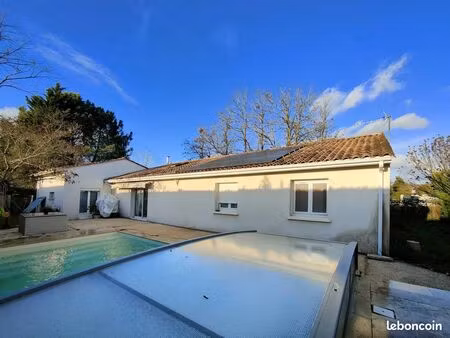 maison 6 pièces 178 m²