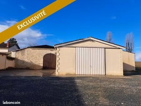 maison 1 pièce 80 m²