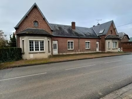 maison 8 pièces 187 m²