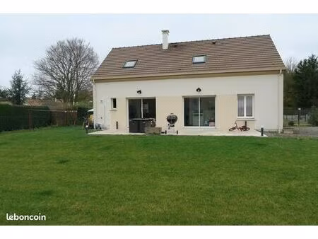 maison 6 pièces 104 m²