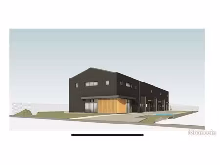 local commercial sur terrain independant