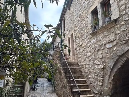 les matelles superbe maion de villages f5 avec balcon et dépendances