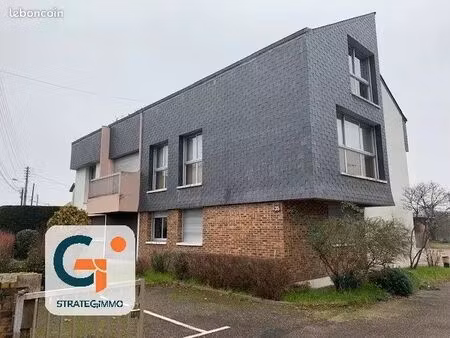 immeuble 3 pièces 412 m²