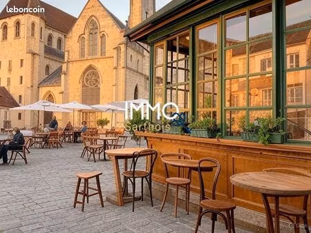 fonds de commerce bar 92 m²