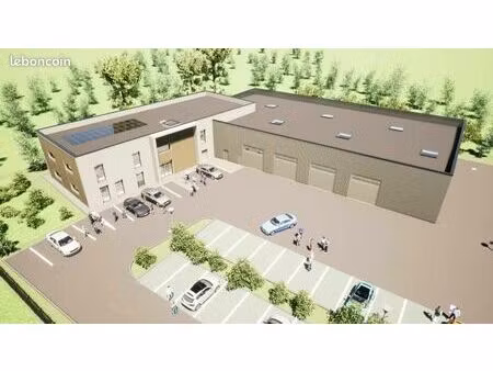 local d'activité 1 723 m²