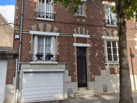 maison de ville 4 pièces 102 m²