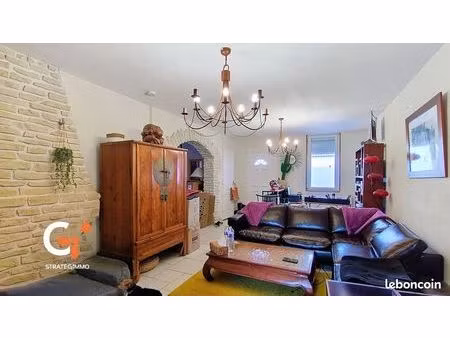 maison de ville 6 pièces 160 m²