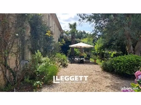 maison 13 pièces 474 m²