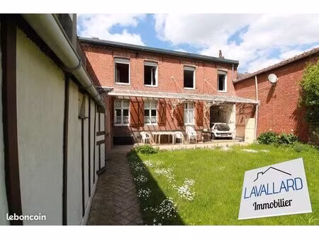 propriété 5 pièces 171 m²