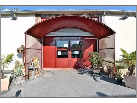 local commercial 310 m²