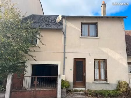 maison de ville 5 pièces 101 m²