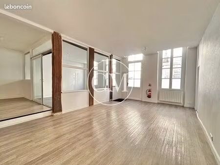 bureaux 136 m² versailles