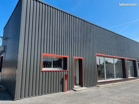 local commercial 175 m² creysse