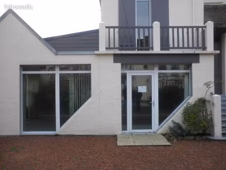 local pour bureaux centre bourg 