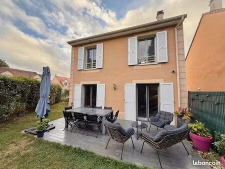maison 5 pièces 90 m²