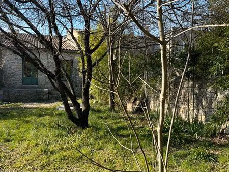 maison de village avec petit jardin