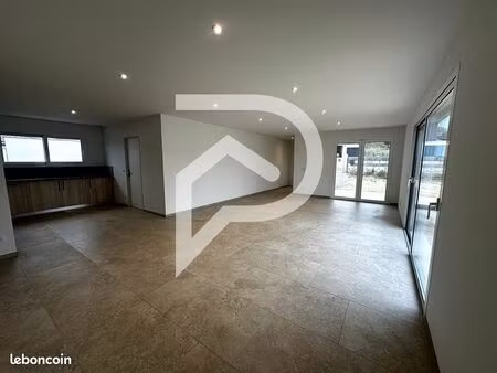 pavillon 4 pièces 108 m²