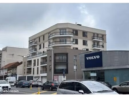 local 170 m² athis-mons