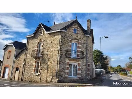 maison 6 pièces 157 m²