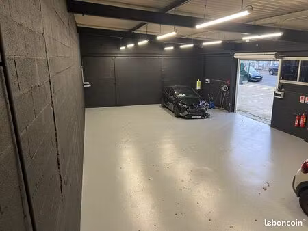 local 173 m2 sartrouville