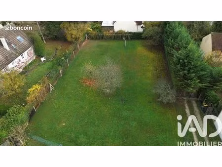 terrain 1105 m² rubelles