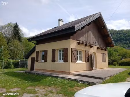 maison 6 pièces 98 m²
