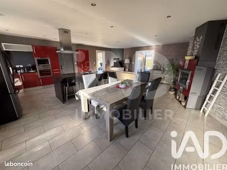 maison 4 pièces 98 m²