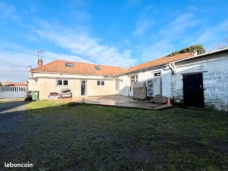 terrain 5 pièces 150 m²