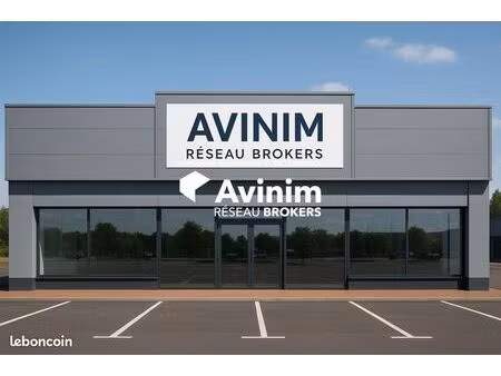 local commercial 960 m² claye-souilly